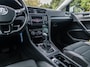 Volkswagen Golf 1.4 TSI Highline R-Line – Luxe, comfort en Duitse perfectie