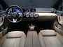 Mercedes-Benz A-klasse 180 Sport Luxury [TREKHAAK INKLAPBAAR, SCHUIFKANTELDAK, MEMORY SEATS, BURMESTER SOUND, CAMERA, STOELVERWARMING, VOL LEDER, BLUETOOTH, CRUISE, CLIMATE, NIEUWSTAAT]