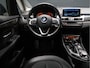 BMW 2-Serie Active Tourer 225xe iPerformance High Executive [SCHUIFKANTELDAK, CAMERA, STOELVERWARMING, HEAD-UP, ADAPTIVE CRUISE CONTROL, VOL LEDER, CLIMATE, NIEUWSTAAT]