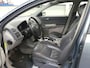 Volvo V50 2.4 Momentum - Airco - Leer - Mooie auto!