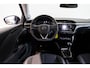 Opel Corsa 1.2 Turbo 100PK Elegance | Parkeersensoren | Navigatie | Climate Controle | Apple Carplay & Android Auto | Lichtmetalen velgen |
