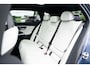 Mercedes-Benz C-klasse 300 e AMG Line | Burmester 3D Surround Sound systeem | Panoramaschuifdak | Aktiver Abstands-Assistent DISTRONIC | : AMG Line Interieur | Stuurwiel verwarmd | Memory stoelen |