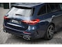 Mercedes-Benz C-klasse 300 e AMG Line | Burmester 3D Surround Sound systeem | Panoramaschuifdak | Aktiver Abstands-Assistent DISTRONIC | : AMG Line Interieur | Stuurwiel verwarmd | Memory stoelen |