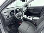 Hyundai Kona Electric EV COMFORT 39 kWh | OUTLETDEAL! | SoH 96% | NAVI via APPLE CAR PLAY & ANDROID AUTO | CLIMA | CAMERA | CRUISE | PDC | 16'' LM VELGEN | FABRIEKSGARANTIE GELDIG T/M 7-2026! |