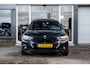 BMW 3-Serie Gran Turismo 320i M-Sport I Panorama I H&K I Leder I Camera I 1e-eig. I NL-auto I Dealer-onderhouden