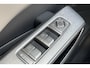 Hongqi EHS7 Long Range Launch Edition 111kWh | Panorama dak | Heads up display | Massage stoelen | stoel verkoeling/verwarming | 250KW snelladen
