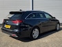Kia Ceed Sw 1.6 CRDi 115pk DynamicPlusLine | Stoel/Stuurwielverwarming | Parkeersensoren voor en achter | Climate Control | Navigatie |