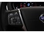 Volvo V40 Cross Country 1.6 T4 Momentum | Trekhaak | Panoramadak | Recent Ond. | Org NL | Camera | BLIS | Navigatie |