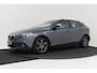 Volvo V40 Cross Country 1.6 T4 Momentum | Trekhaak | Panoramadak | Recent Ond. | Org NL | Camera | BLIS | Navigatie |