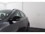 Volvo V40 Cross Country 1.6 T4 Momentum | Trekhaak | Panoramadak | Recent Ond. | Org NL | Camera | BLIS | Navigatie |