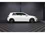 Volkswagen Golf 2.0 TSI GTI | Leer | Panorama-dak | Clubsport demper | 19 inch velgen | Unike Kleur | Ned. Auto |