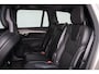 Volvo XC90 T8 AWD Inscription Intro Edition - Luchtvering - Panorama/schuifdak - IntelliSafe Assist & Surround - 360º Camera - Harman/Kardon audio - Adaptieve LED koplampen - Verwarmde voorstoelen - Parkeersensoren voor & achter - Elektr. bedienb. voorstoelen met geheugen Head up display - 21' LMV