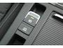 Volkswagen Passat Variant 1.6 TDI 120PK DSG Comfort Business Trekhaak Keyless Navigatie Adaptive Cruise