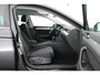 Volkswagen Passat Variant 1.6 TDI 120PK DSG Comfort Business Trekhaak Keyless Navigatie Adaptive Cruise