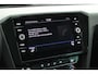 Volkswagen Passat Variant 1.6 TDI 120PK DSG Comfort Business Trekhaak Keyless Navigatie Adaptive Cruise