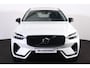Volvo XC60 T6 Recharge AWD Plus Dark - Panorama/schuifdak - IntelliSafe Assist & Surround - Harman/Kardon audio - Parkeercamera achter - Adaptieve LED koplampen - Verwarmde voorstoelen, stuur & achterbank - Parkeersensoren voor & achter - Elektr. bedienb. voorstoelen met geheugen - Draadloze tel. lader - Standkachel - Extra getint glas - 19' LMV