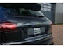 Porsche Cayenne 3.0 S E-Hybrid | Dealer Onderhouden | Sport Chrono | Panoramadak | PASM | BOSE