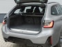 BMW 3-Serie Touring 330e M-Sport - Active Cruise - Camera - Stuurwiel Verwarmd - Hifi