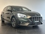 Ford Focus 1.0 EcoBoost Hybrid ST Line X Business | NAVIGATIE | PARKEERSENSOREN VOOR-/ACHTER | ACHTERUITRIJCAMERA | STOEL-/STUURVERWARMING