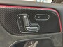 Mercedes-Benz B-klasse 180 Business Solution AMG | NAVIGATIE | PANORAMADAK | PARKEERSENSOREN RONDOM | ACHTERUITRIJCAMERA | STOELVERWARMING | STOELGEHEUGEN