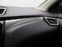 Nissan Qashqai 115pk N-Connecta | Trekhaak | Stoelverwarming | Navigatie | 360 Rondom camera | Climate control |