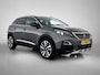 Peugeot 3008 1.2 GT-Line 130pk Automaat | Dealer Onderhouden | Afneembare Trekhaak | Navigatie | Climate Control | Cruise Control | Achteruitrijcamera | Parkeersensoren Voor + Achter | 19" Lichtmetalen Velgen | Keyless Entry/Start | Apple Carplay/Android Auto |