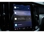 Volvo V60 2.0 T6 Plug-in hybrid AWD Plus Dark