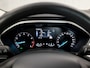 Ford Focus 1.0 EcoBoost Sport (APPLE CARPLAY, GROOT NAVI, LANE ASSIST, GETINT GLAS, SPORTSTOELEN, CRUISE, PARKEERSENSOREN, LM VELGEN, NIEUWSTAAT)