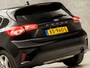 Ford Focus 1.0 EcoBoost Sport (APPLE CARPLAY, GROOT NAVI, LANE ASSIST, GETINT GLAS, SPORTSTOELEN, CRUISE, PARKEERSENSOREN, LM VELGEN, NIEUWSTAAT)
