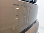 Fiat Panda Grande La Prima 11 kW 44 kWh | 3-Fase Lader | Navigatie | Climate Control | Cruise Control | Achteruitrijcamera | Parkeersensoren Voor + Achter | Winterpakket | DAB Ontvanger | Draadloze Telefoonlader | 17" Lichtmetalen Velgen | LED Koplampen | Apple Carplay/Android Auto |
