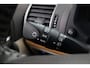 Toyota Land Cruiser 7 pers. 2.8 D-4D Professional | Panoramadak | Trekhaak | Treeplanken | Stoel-/achterbankverwarming | Stoelventilatie | Leder | Dodehoek detectie | JBL