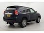 Toyota Land Cruiser 7 pers. 2.8 D-4D Professional | Panoramadak | Trekhaak | Treeplanken | Stoel-/achterbankverwarming | Stoelventilatie | Leder | Dodehoek detectie | JBL