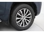 Toyota Land Cruiser 7 pers. 2.8 D-4D Professional | Panoramadak | Trekhaak | Treeplanken | Stoel-/achterbankverwarming | Stoelventilatie | Leder | Dodehoek detectie | JBL
