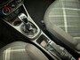 Opel Corsa 1.4 Online Edition 90pk | Navigatie via Apple Carplay/Android Auto | Airco | Cruise Control | Parkeersensoren Achter | Lederen Stuurwiel | DAB Ontvanger | 16" Lichtmetalen Velgen |