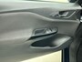 Opel Corsa 1.4 Online Edition 90pk | Navigatie via Apple Carplay/Android Auto | Airco | Cruise Control | Parkeersensoren Achter | Lederen Stuurwiel | DAB Ontvanger | 16" Lichtmetalen Velgen |