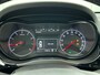 Opel Corsa 1.4 Online Edition 90pk | Navigatie via Apple Carplay/Android Auto | Airco | Cruise Control | Parkeersensoren Achter | Lederen Stuurwiel | DAB Ontvanger | 16" Lichtmetalen Velgen |