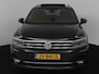 Volkswagen Tiguan Allspace 2.0 TSI 4Motion Highline Business R | Panoramadak | 1e Eigenaar | NL Auto | Trekhaak | Extra Winterset |