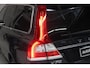 Volvo V70 2.4 D5 Summum /Parkeersensoren /Stoelverwarming