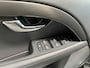 Volvo V70 2.4 D5 Summum /Parkeersensoren /Stoelverwarming