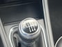 Renault Captur 1.0 TCe 90 Intens / NAVIAGTIE / CAMERA / PARKEERSENSOREN VOOR EN ACHTER / LICHTMETALEN VELGEN 17 INCH
