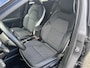 Renault Captur 1.0 TCe 90 Intens / NAVIAGTIE / CAMERA / PARKEERSENSOREN VOOR EN ACHTER / LICHTMETALEN VELGEN 17 INCH
