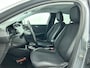 Opel Corsa-e Elegance 50 kWh Navigatie Apple Carplay/Android Auto Camera Parkeersensoren Cruise Control Stoel- en stuurverwarming Climate Control Lichtmetalen velgen