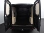 Renault Trafic 2.0 150PK L2H1 Advance Navigatie Airco Lichtmetalen velgen Trekhaak Camera Parkeer sensoren