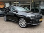 Jeep Compass 4xe 240 Plug-in Hybrid Electric Summit | Leer | Carplay | Winter pack | Safety Pack |