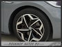 Volkswagen ID.3 First Plus 58 kWh Trekhaak Carplay Soh 92%