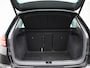 SEAT Ateca 1.5 TSI Xperience Business Intense | Navigatie | Apple Carplay / Android Auto | Stoelverwarming | Digital Cockpit | Achteruitrijcamera | Elektrische Achterklep | Alcantara Bekleding | Cruise Control | Climate Control | Lichtmetalen Velgen |