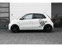 Renault Twingo Z.E. URBAN NIGHT X R 80 PK 22 KW batterij | Metallic wit | Camera achter | NAVI | Apple car play | 4 seizoensbanden | LM Velgen | | incl. Bovag rijklaarpakket met 12 maanden garantie |