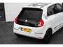 Renault Twingo Z.E. URBAN NIGHT X R 80 PK 22 KW batterij | Metallic wit | Camera achter | NAVI | Apple car play | 4 seizoensbanden | LM Velgen | | incl. Bovag rijklaarpakket met 12 maanden garantie |