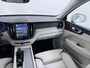 Volvo XC60 2.0 T6 Plug-in hybrid AWD Ultimate Bright 21inch/360Camera/Panodak/Leder/Headup etc