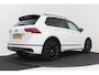 Volkswagen Tiguan 1.4 TSI eHybrid R-Line Business+ | Uitklap Trekhaak | Dealer Ond. | 360 Camera | Head-Up | Digital Cockpit |
